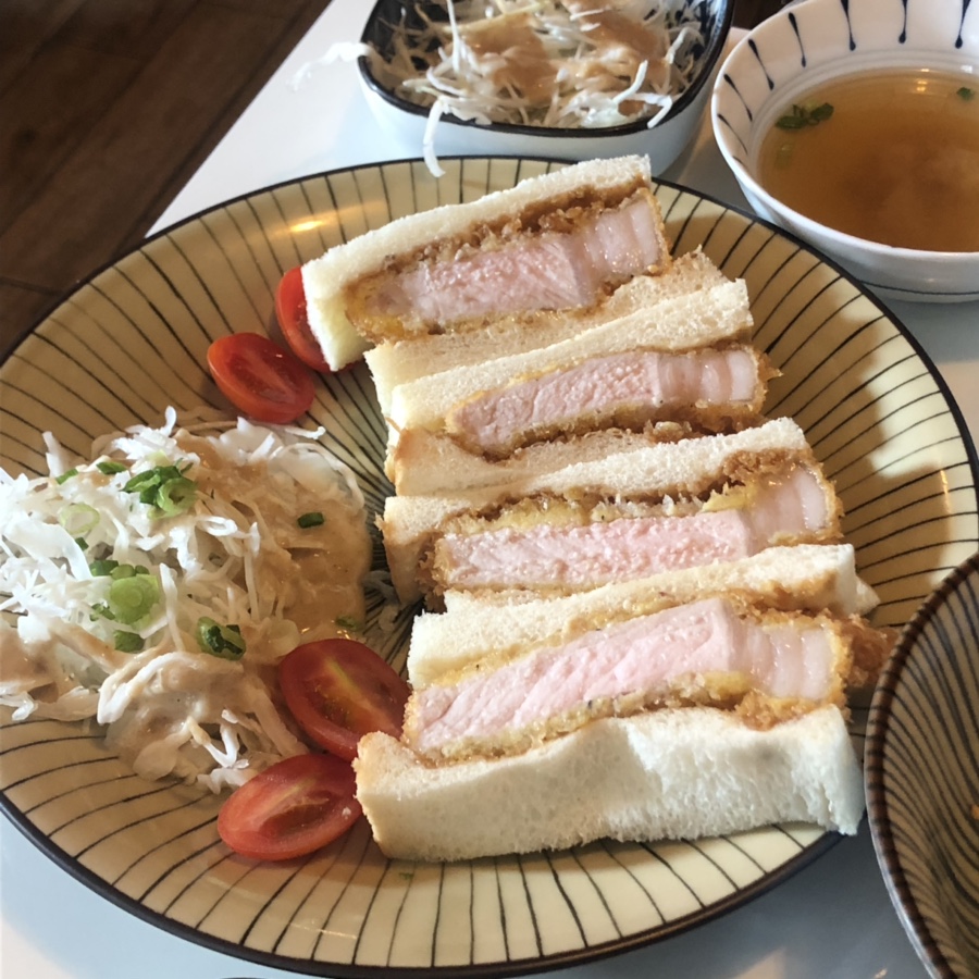 쿠모식당 이미지