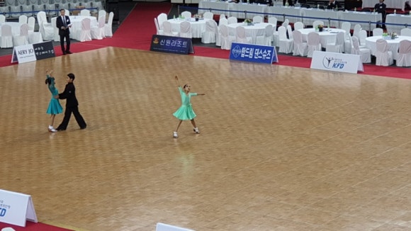제이케이댄스박스 이미지