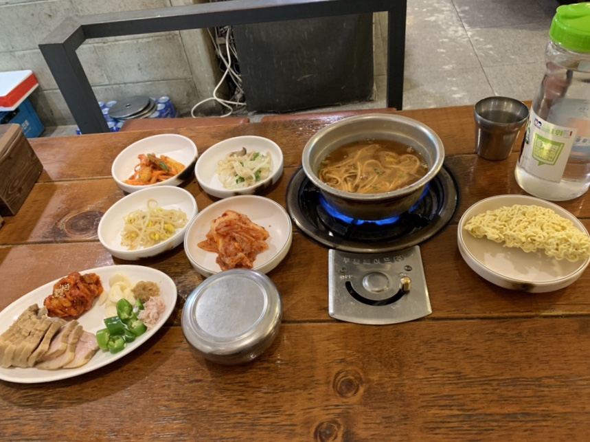 아줌마보쌈 이미지