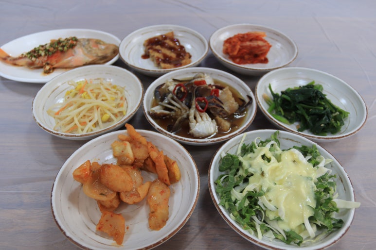 엄마손뚝배기 이미지