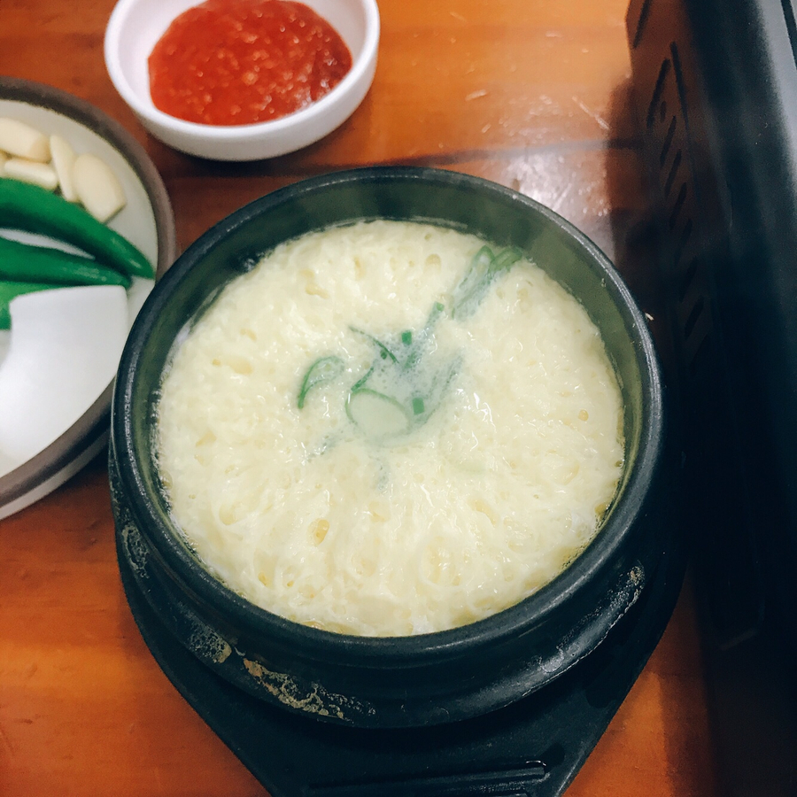 장미돼지국밥 이미지