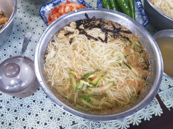 부촌옛날국수 이미지