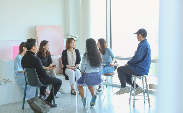 스튜디오밀리 이미지
