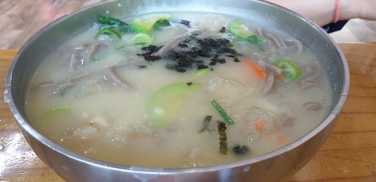 옹심이메밀칼국수 이미지
