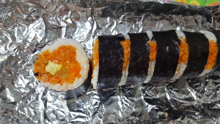 당근김밥 이미지