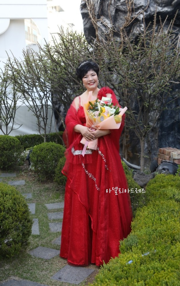 아델리아 헤어 이미지