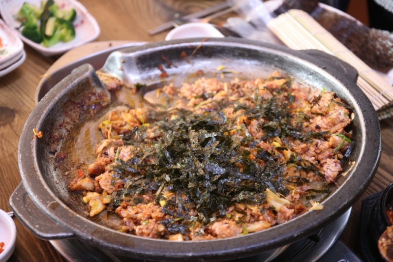 제주협재흑돼지촌 이미지