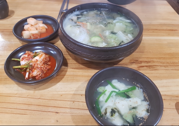 오가리수제비 이미지