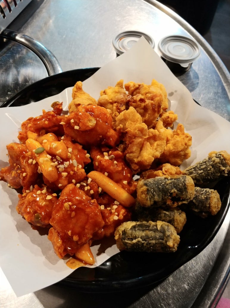 두메산골촌닭 이미지