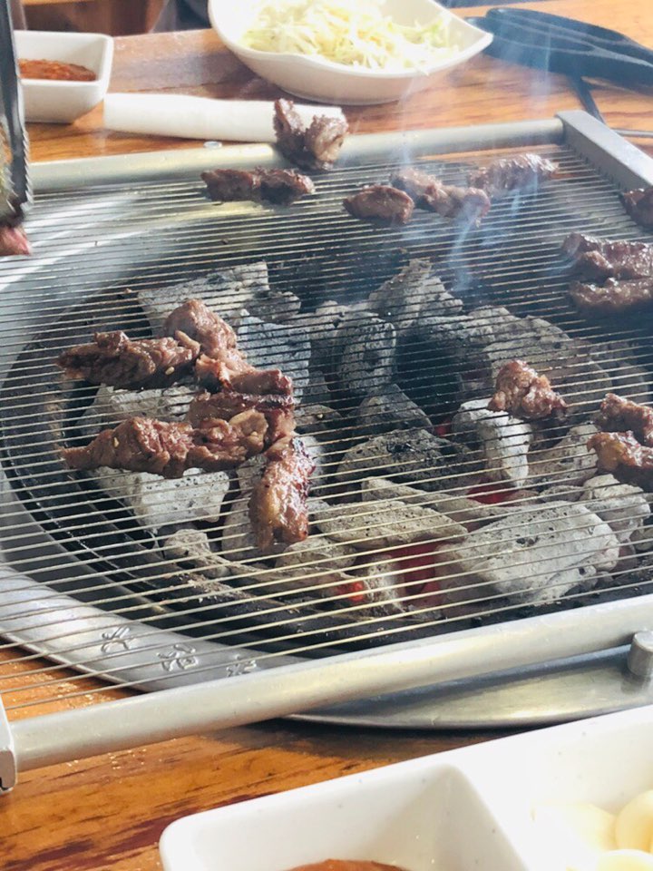 왕통큰숯불구이 이미지