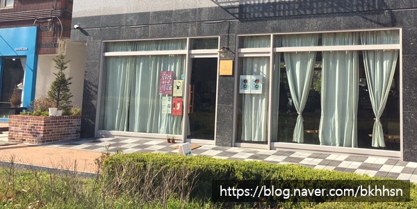 쨈쨈서점 이미지