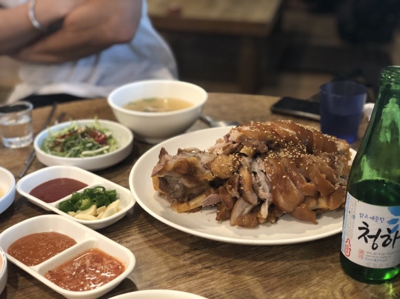 둥지마을왕족발 이미지