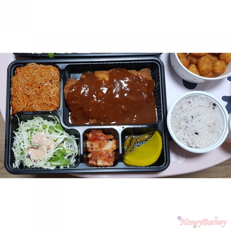 배터지는 생 돈까스 이미지