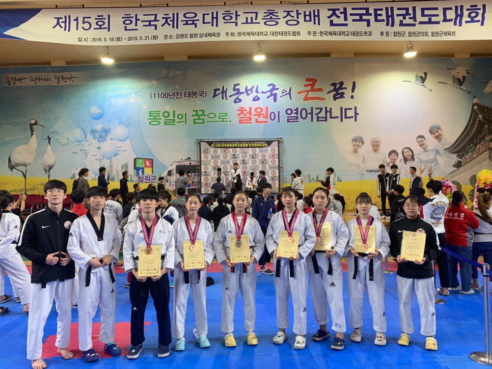 카페 보브르 이미지