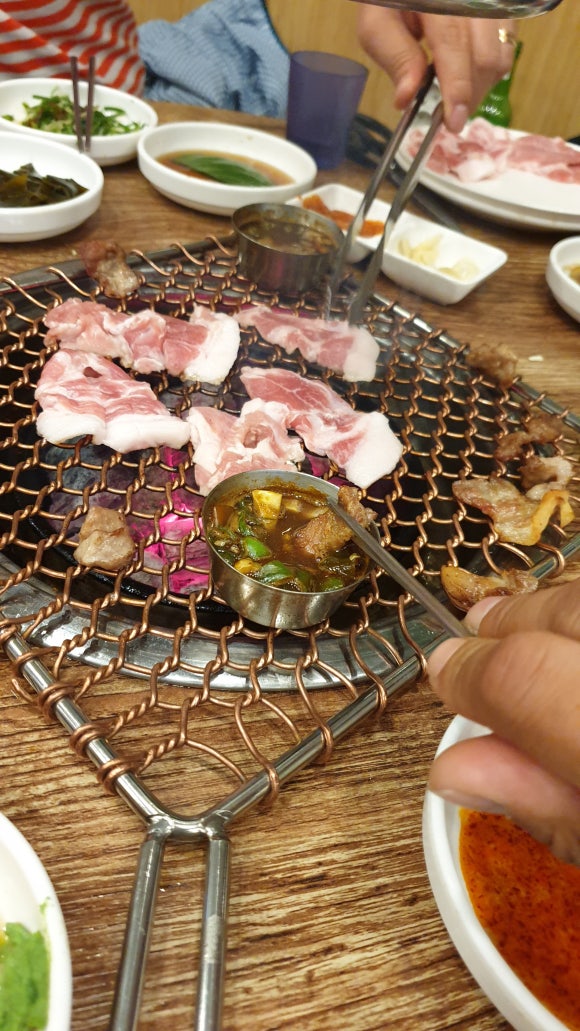 얘가참숯뒷고기 이미지