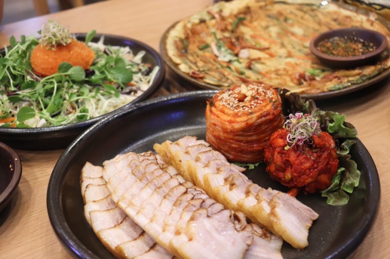 정광석항아리보쌈 이미지
