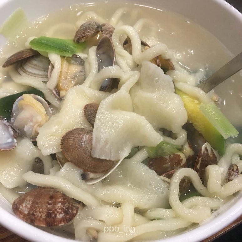 이가네바지락칼국수;보리밥 이미지