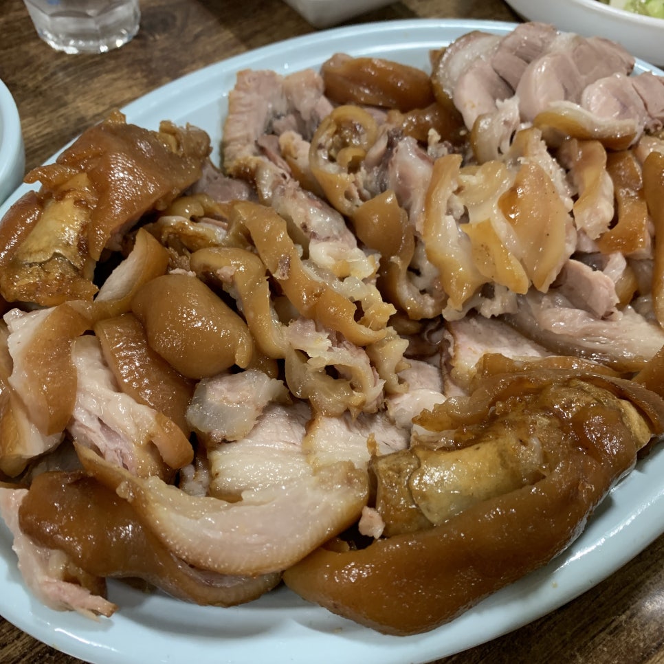 다정한족발 이미지