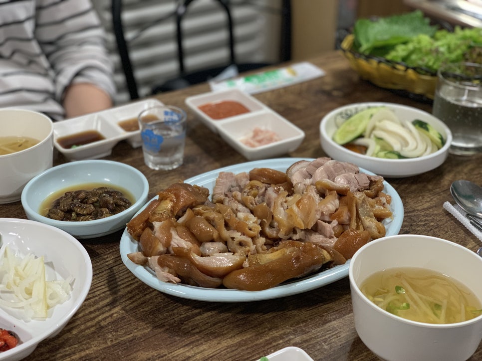 다정한족발 이미지