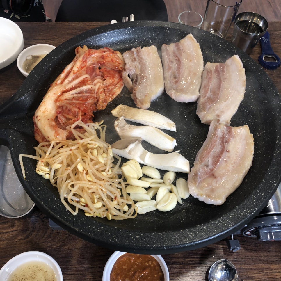 돼지박사 이미지