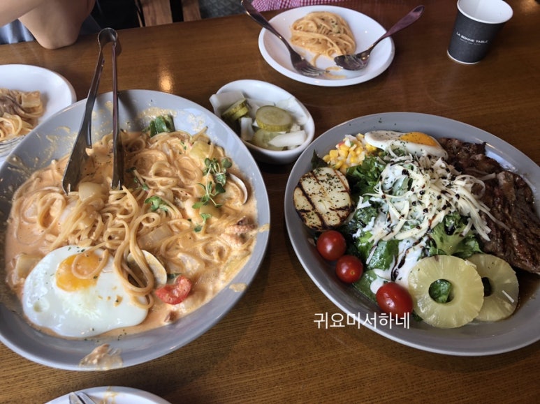 라본테이블&카페 이미지