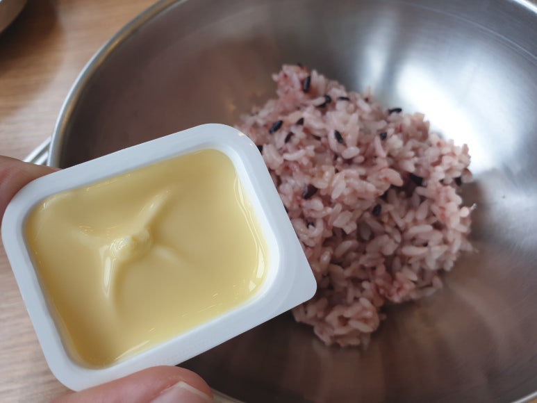 엉클 부대찌개 이미지