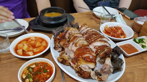 황칠족발 이미지