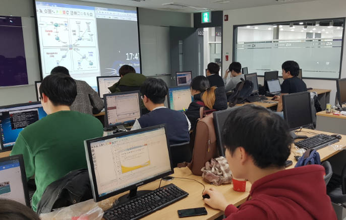 유일컴퓨터 이미지