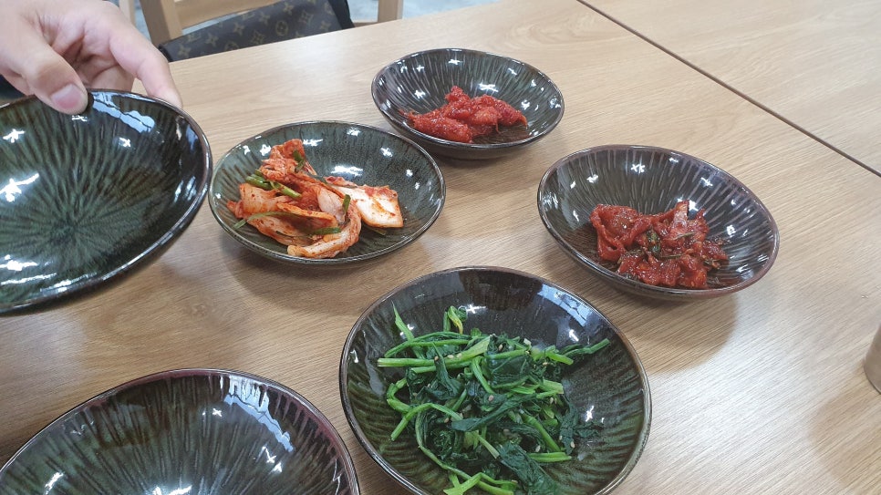 알콩달콩돼지김치찌개 이미지