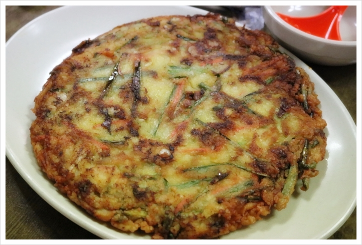 엄지손칼국수 이미지