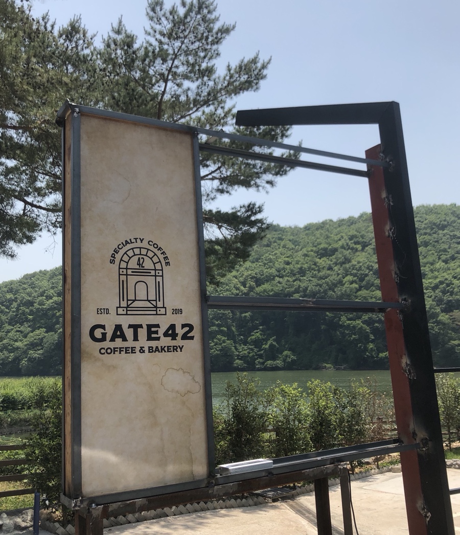 카페율리 이미지