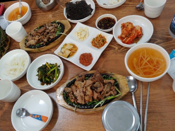 제주연탄돼지불백 이미지