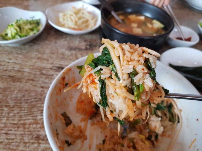 춘심이보리밥 이미지