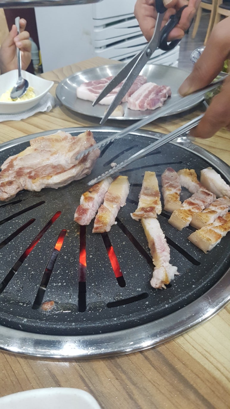 흑돼지참숯불구이50번길 이미지