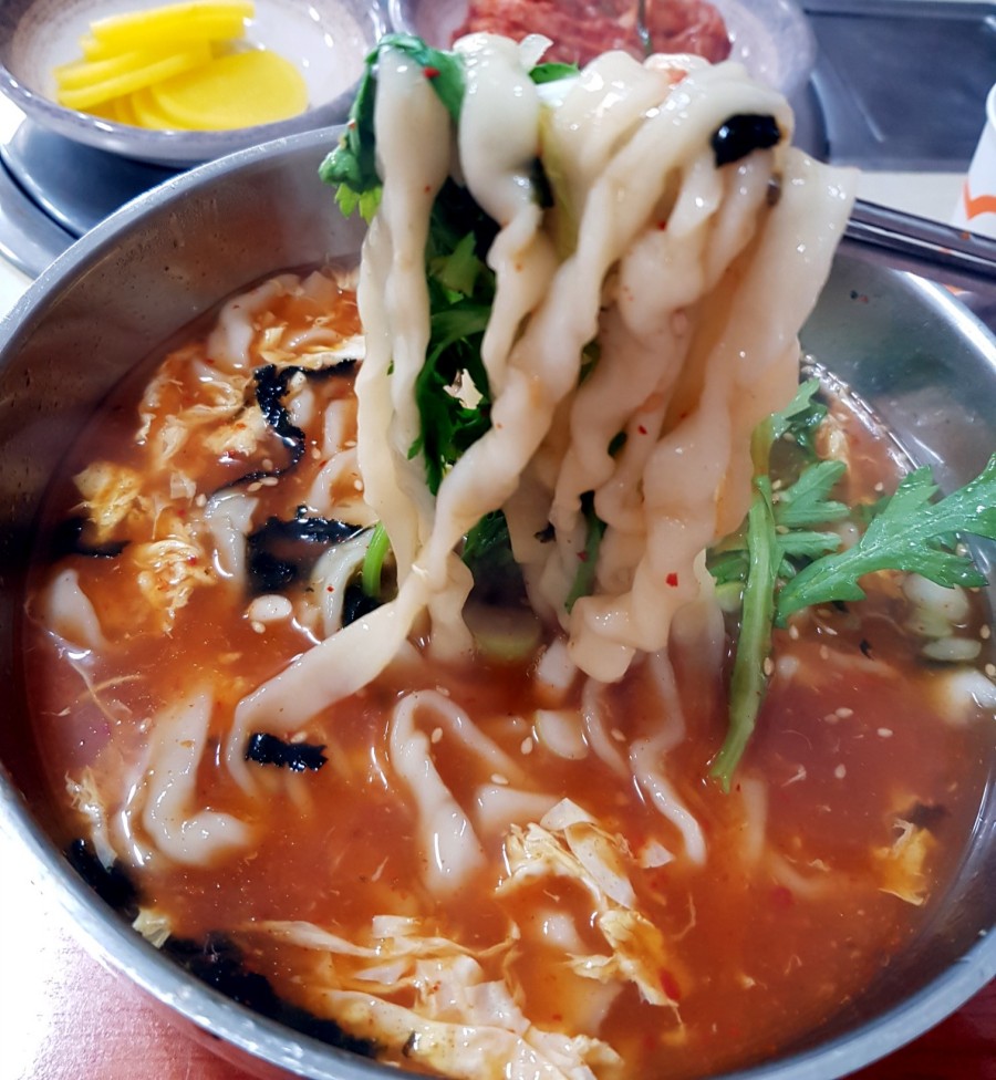 예산촌국수 이미지