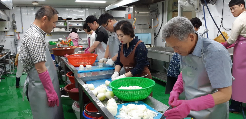 군산경로식당 이미지