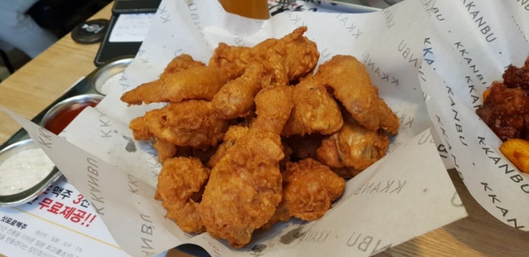 깐부치킨기흥역 이미지