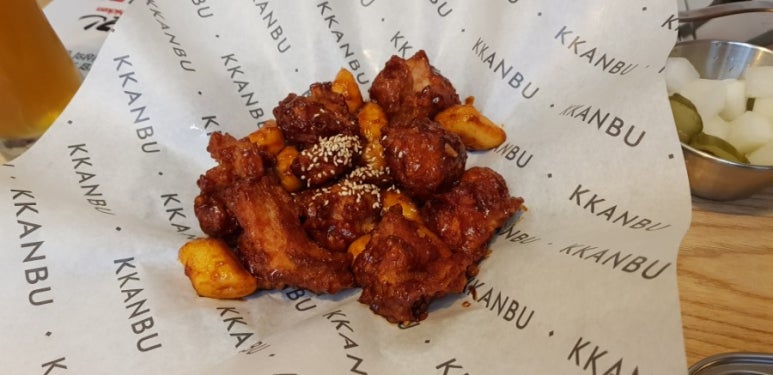 깐부치킨기흥역 이미지