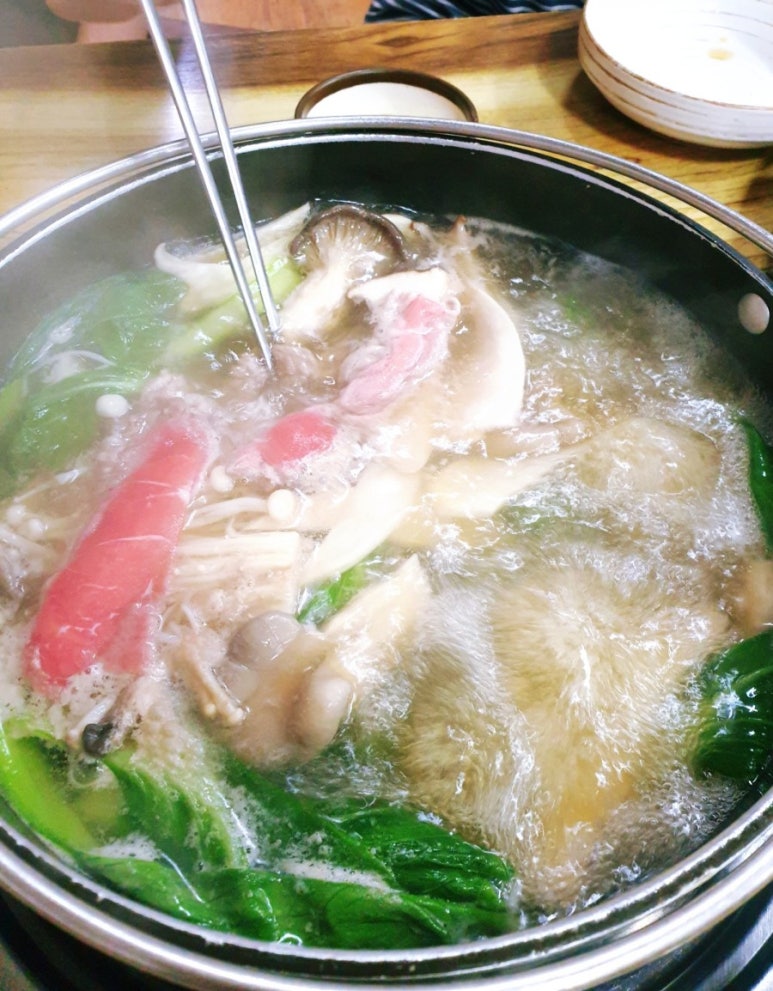 수라궁중칼국수 이미지