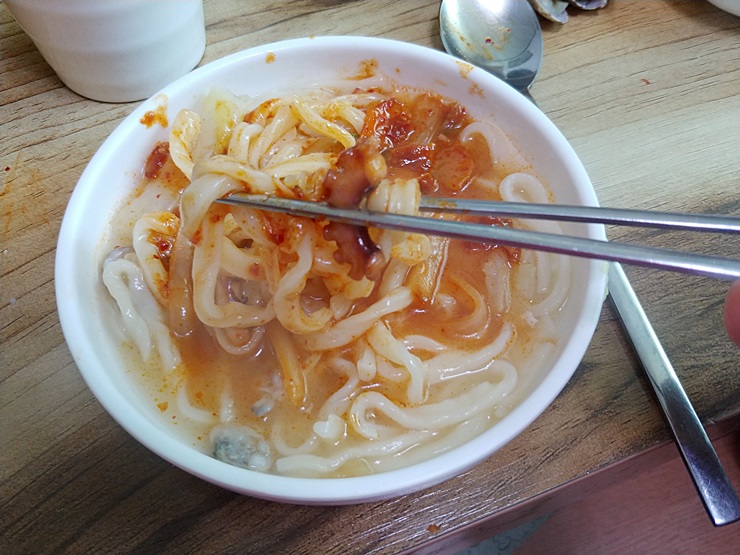 돌다리보쌈칼국수 이미지
