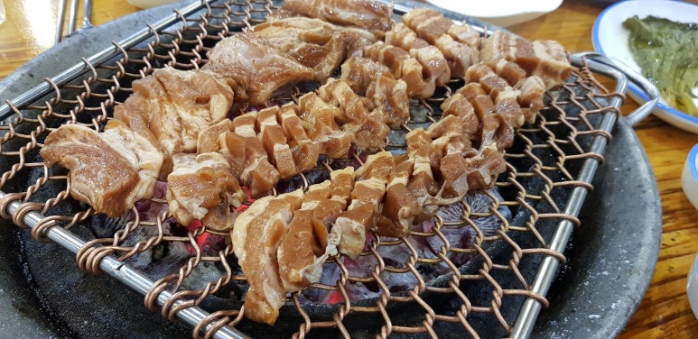 넓은마당참숯화로구이 이미지