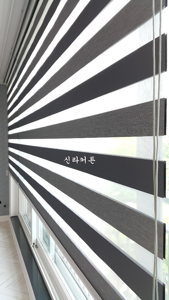 신라커튼 이미지