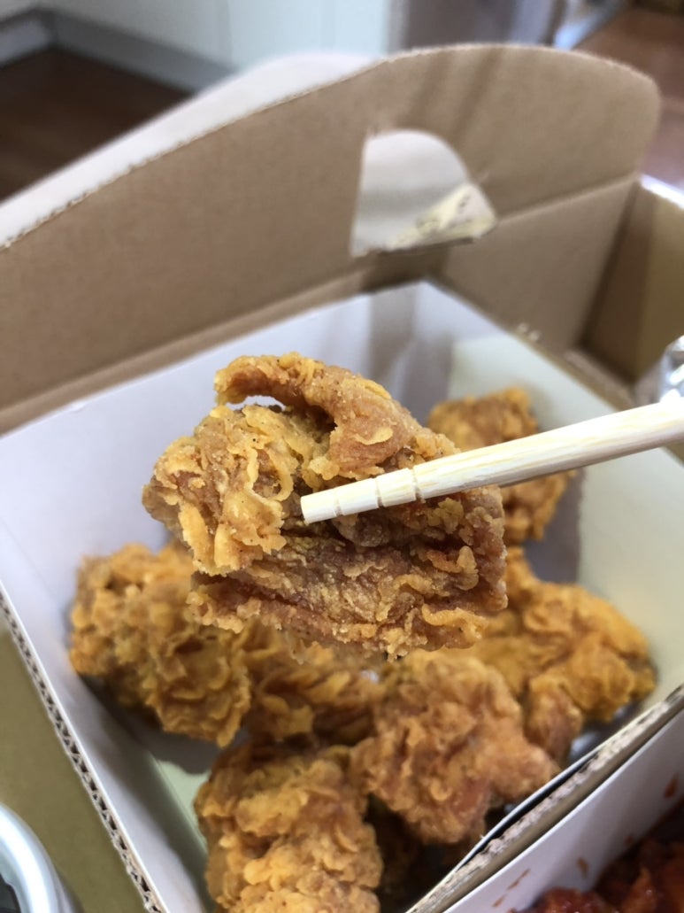 자담치킨 탄현점 이미지