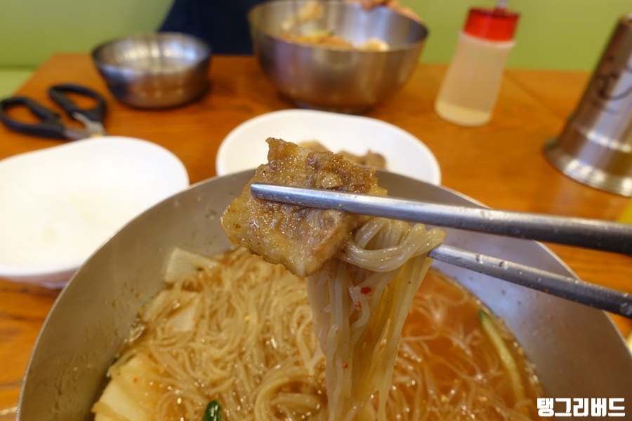 마당지기육자냉면 이미지