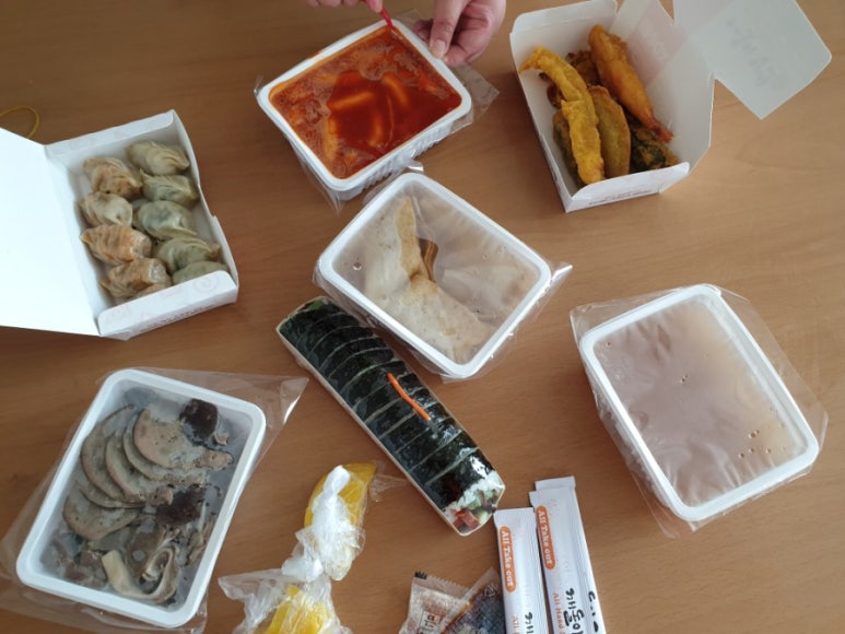 먹깨비김밥 이미지