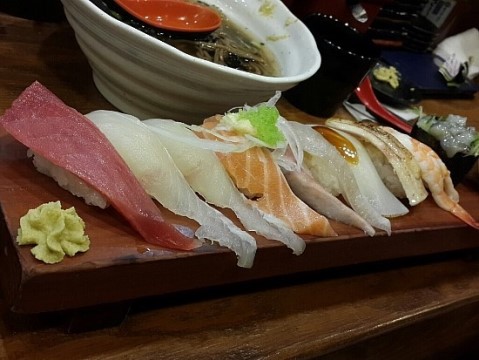 김태완의초밥좋은날 이미지