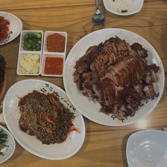 장인족발 이미지