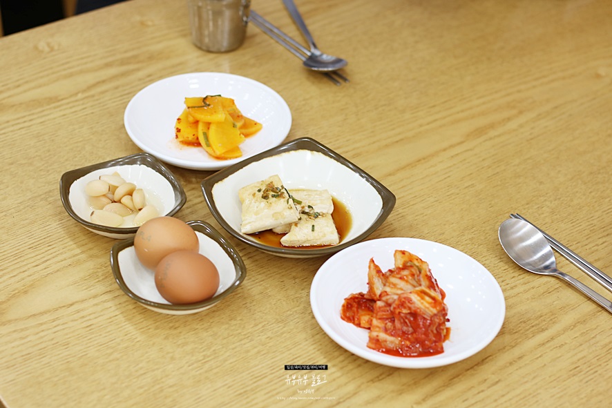 콩자루 콩나물국밥 이미지