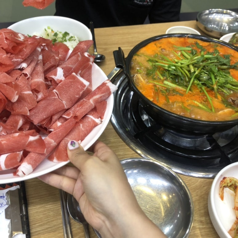 참마루등촌칼국수 이미지