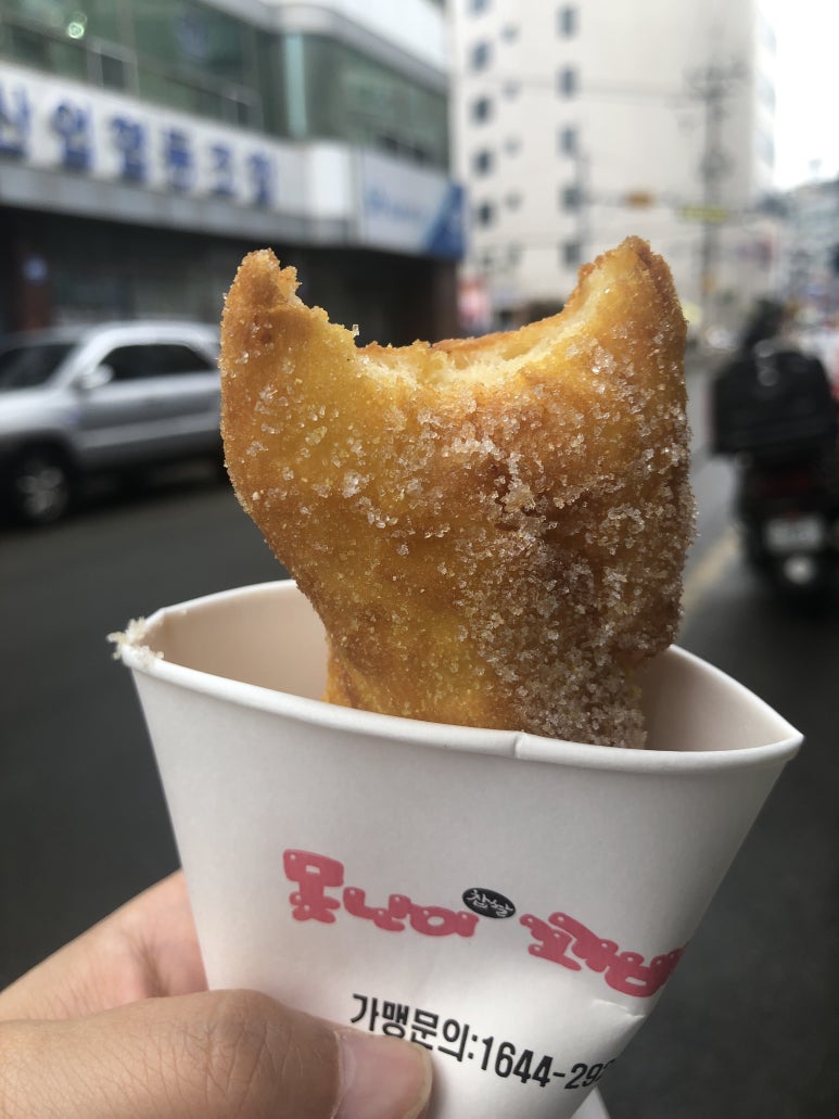 못난이꽈배기 이미지